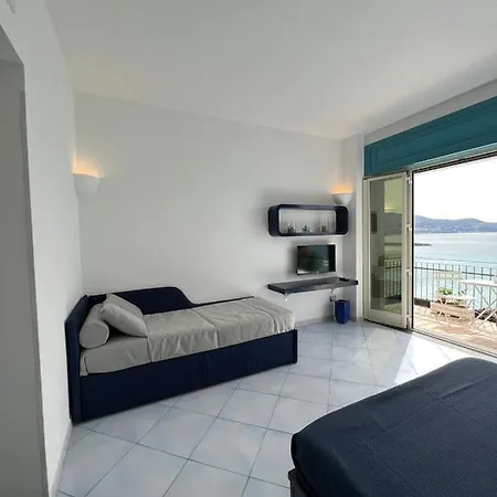 Vient Mpop Con Terrazza Vista Mare Ξενοδοχείο με διαμερίσματα