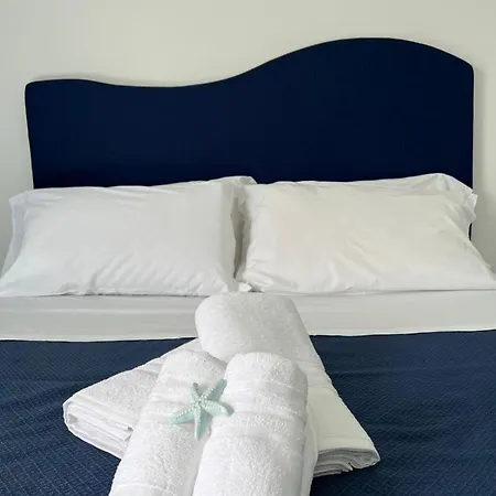 Ξενοδοχείο με διαμερίσματα Vient Mpop Con Terrazza Vista Mare